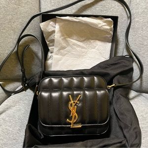 Saint Laurent Black Toy Vicky Camera Bag